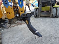 Trevi - Reiß-Zahn/ Aufreiß-Zahn RZ 8/16 - Aufnahme Adapter zum Schrauben - Bagger: 8t-16t - Gebohrt für: Indeco I-1200 & Trevi PMG 10 - mit fester Zahnspitze - Nutzlänge ca. 750 mm